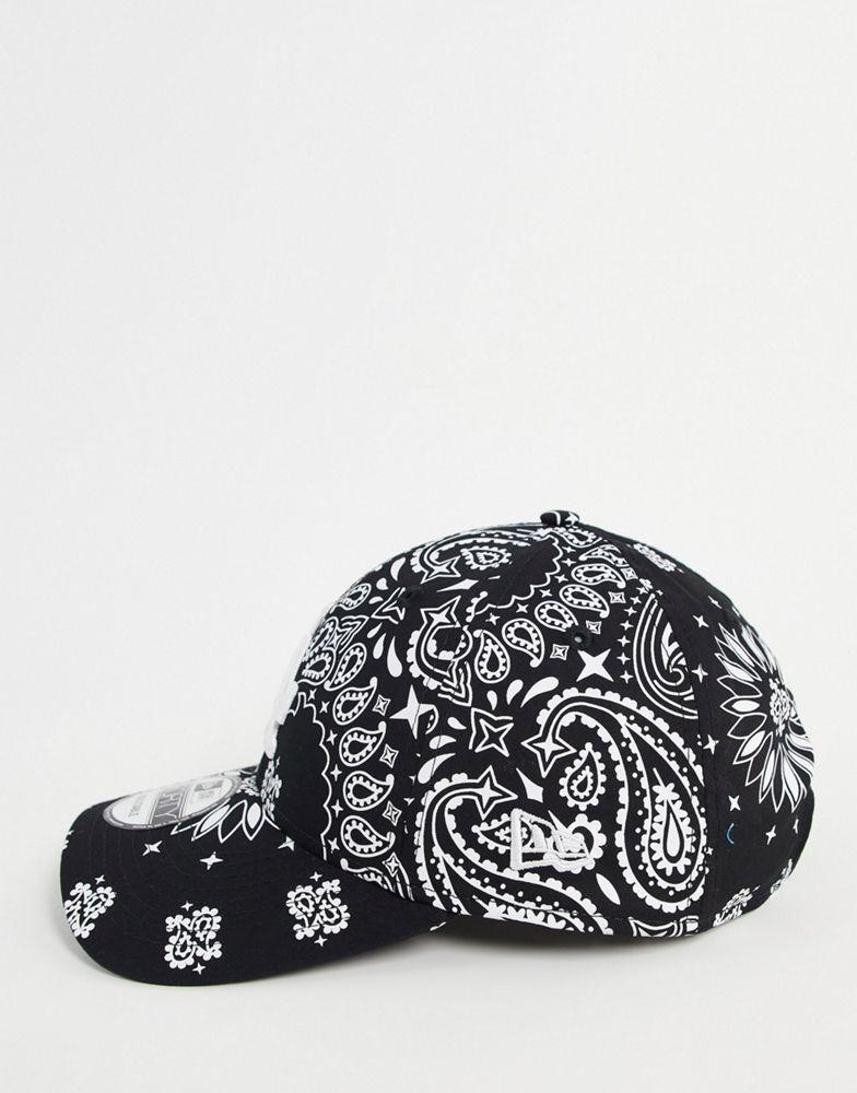 商品New Era|New Era MLB 9Forty New York Yankees paisley unisex cap in black exclusive at ASOS,价格¥220,第4张图片详细描述