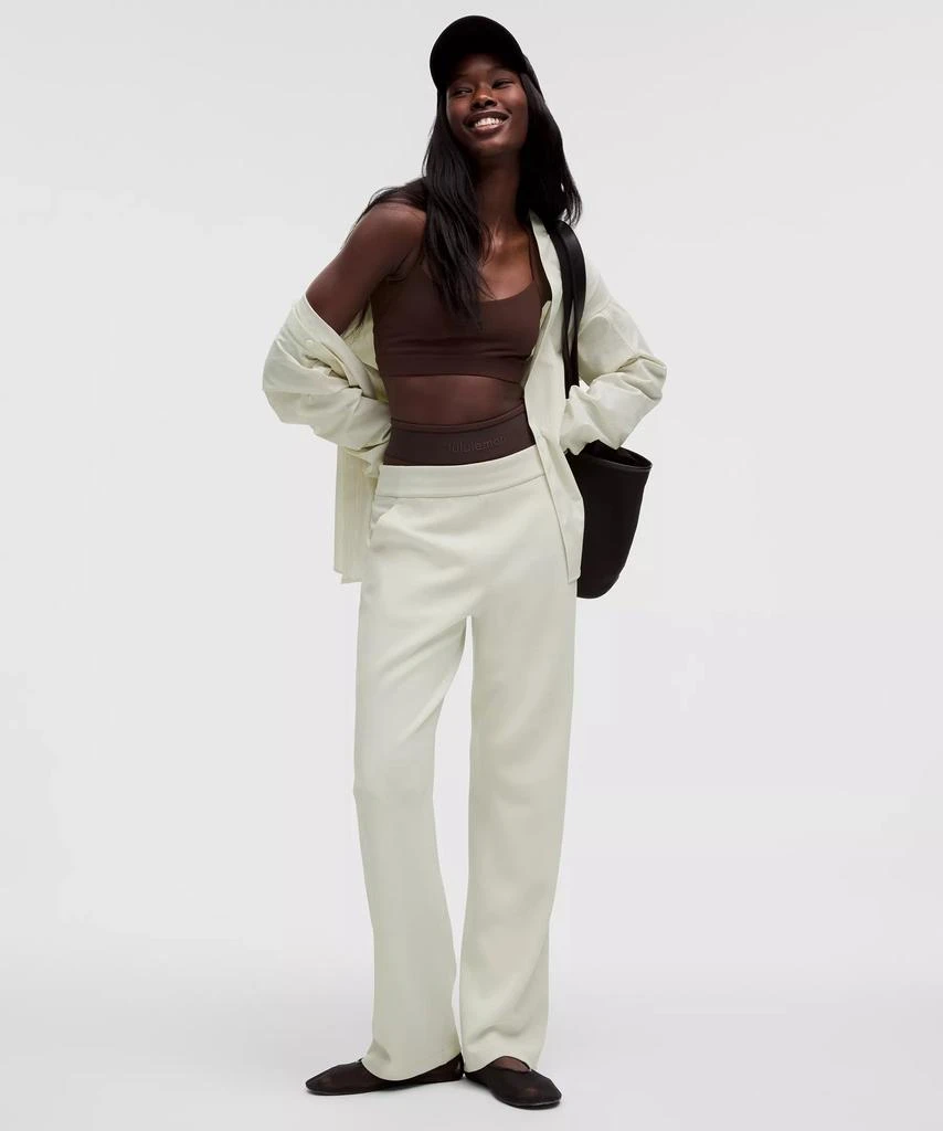 Softstreme High-Rise Straight-Leg Pant *Regular 商品