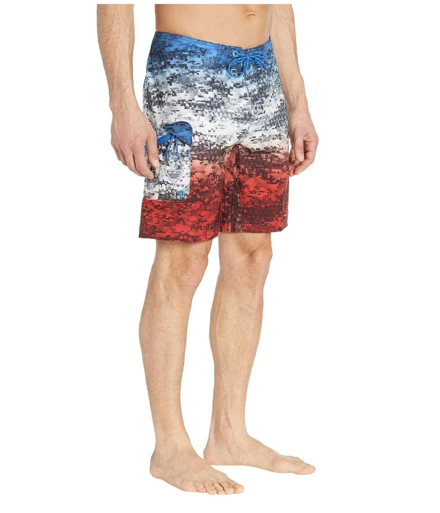 商品Columbia|PFG Offshore II 9 inch Board Shorts,价格¥328,第4张图片详细描述