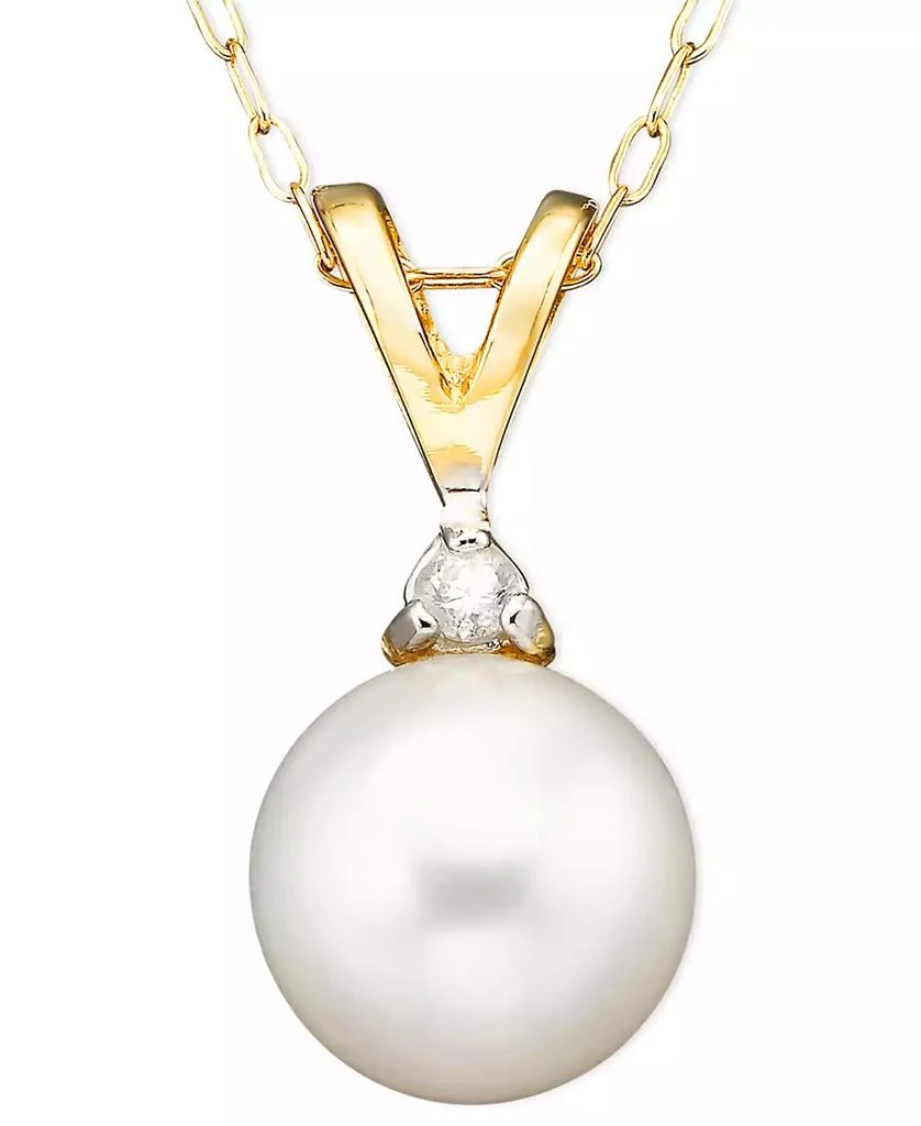 商品Belle de Mer|Pearl Cultured Freshwater Pearl (6-1/2mm) and Diamond Accent Pendant Necklace in 14k Gold,价格¥3785,第1张图片