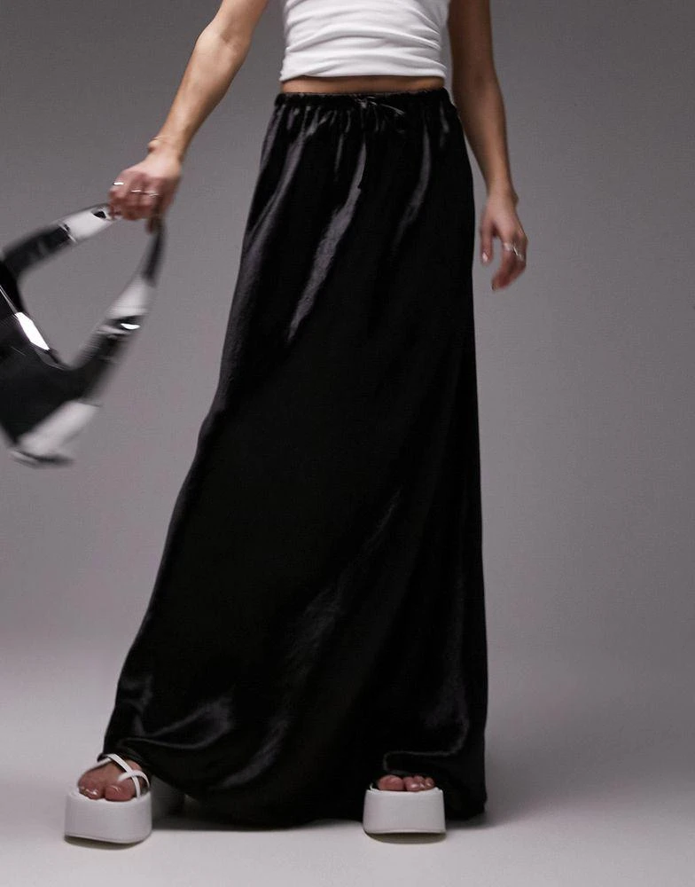 商品Topshop|Topshop drawstring liquid look satin bias maxi skirt in black,价格¥384,第2张图片详细描述