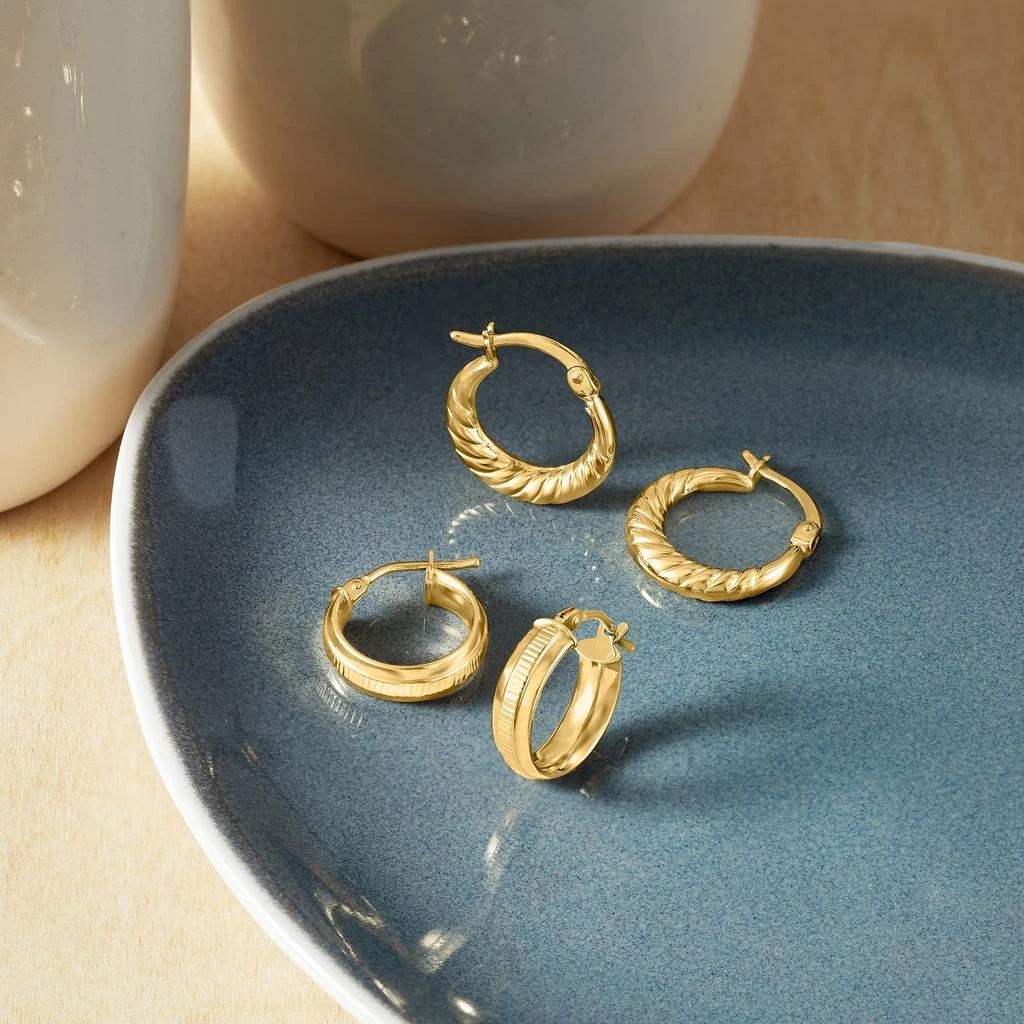 商品Ross-Simons|Ross-Simons Italian 14kt Yellow Gold Huggie Hoop Earrings,价格¥1119,第4张图片详细描述