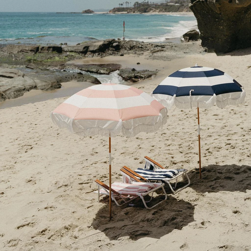 商品Business & Pleasure|Business & Pleasure Holiday Umbrella Capri,价格¥1682,第3张图片详细描述