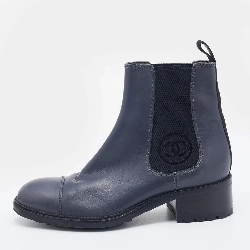 商品[二手商品] Chanel|Chanel Grey Leather Chelsea Ankle Boots Size 38,价格¥4099,第1张图片