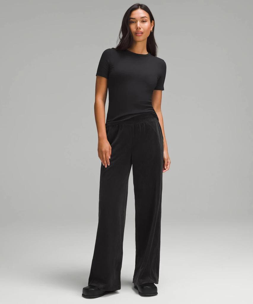 【瑕疵】Scuba Mid-Rise Wide-Leg Pant *Velvet Cord 商品