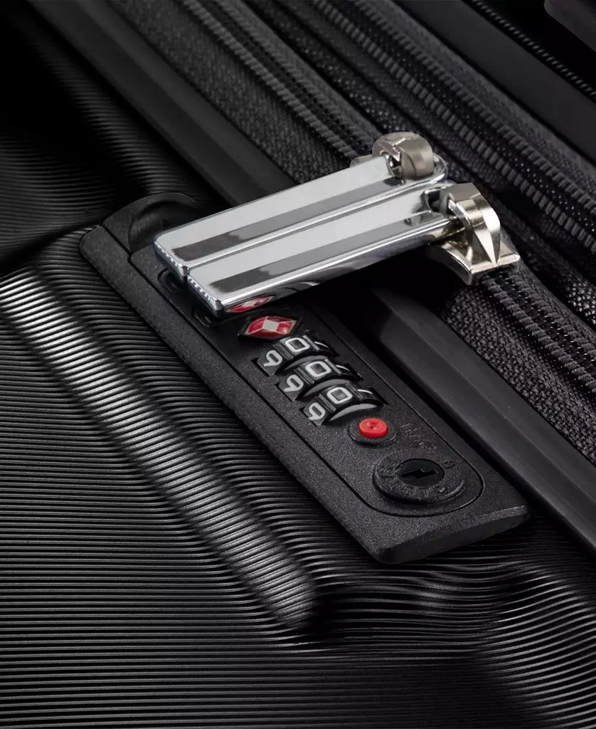 Rodeo Drive 2.0 Hardside 26" Check-In Spinner Suitcase 商品
