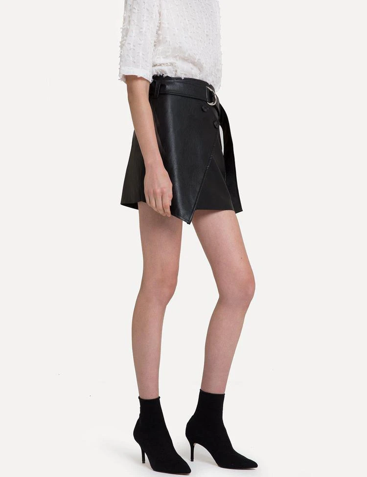 商品Pixie Market|Asymmetric Button Vegan Leather Belted Skirt,价格¥737,第2张图片详细描述