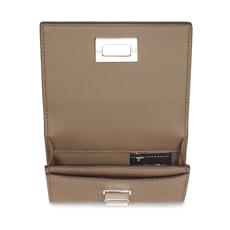 FENDI 女士浅棕色牛皮名片夹 8M0425-A91B-F1F20 商品