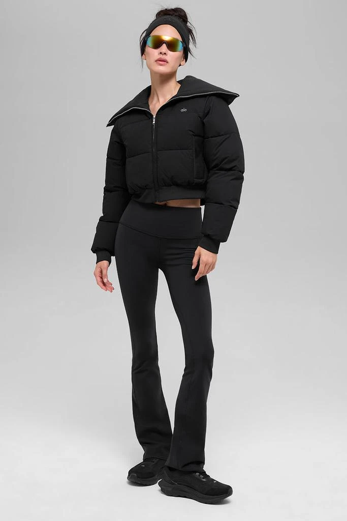 商品Alo|Captivate Puffer - Bone,价格¥1884,第5张图片详细描述