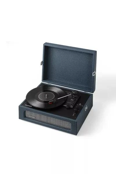 商品Crosley|Crosley Voyager Bluetooth Record Player,价格¥748,第3张图片详细描述