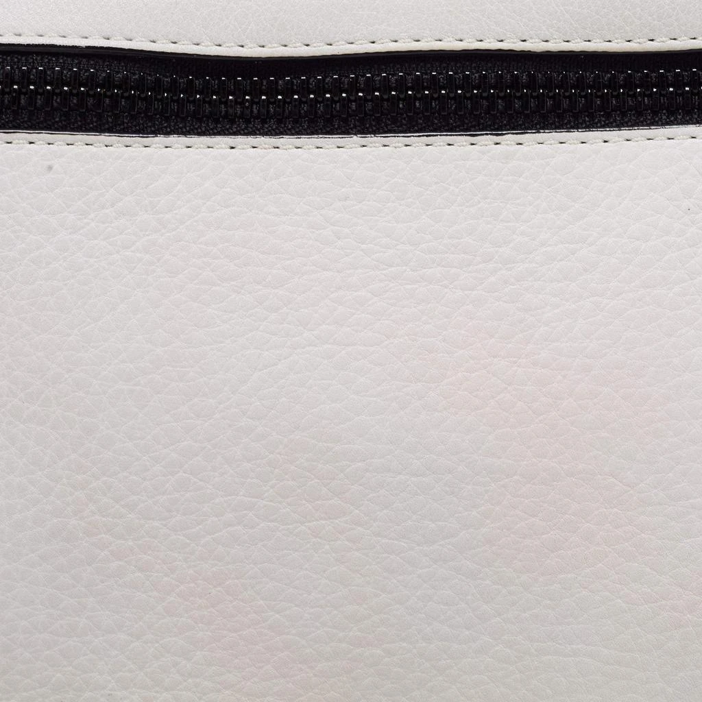 Alexander Wang White/Black Leather Slim Wristlet Clutch 商品