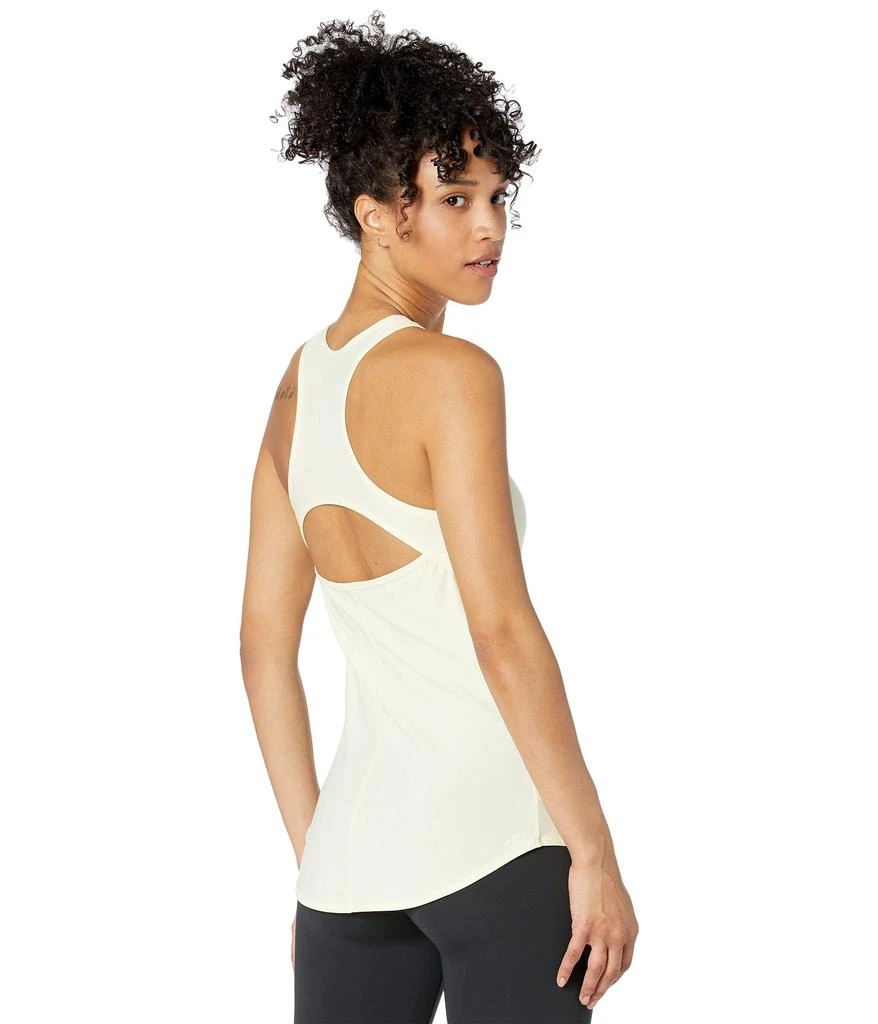 商品New Balance|Transform Perfect Tank,价格¥224,第2张图片详细描述