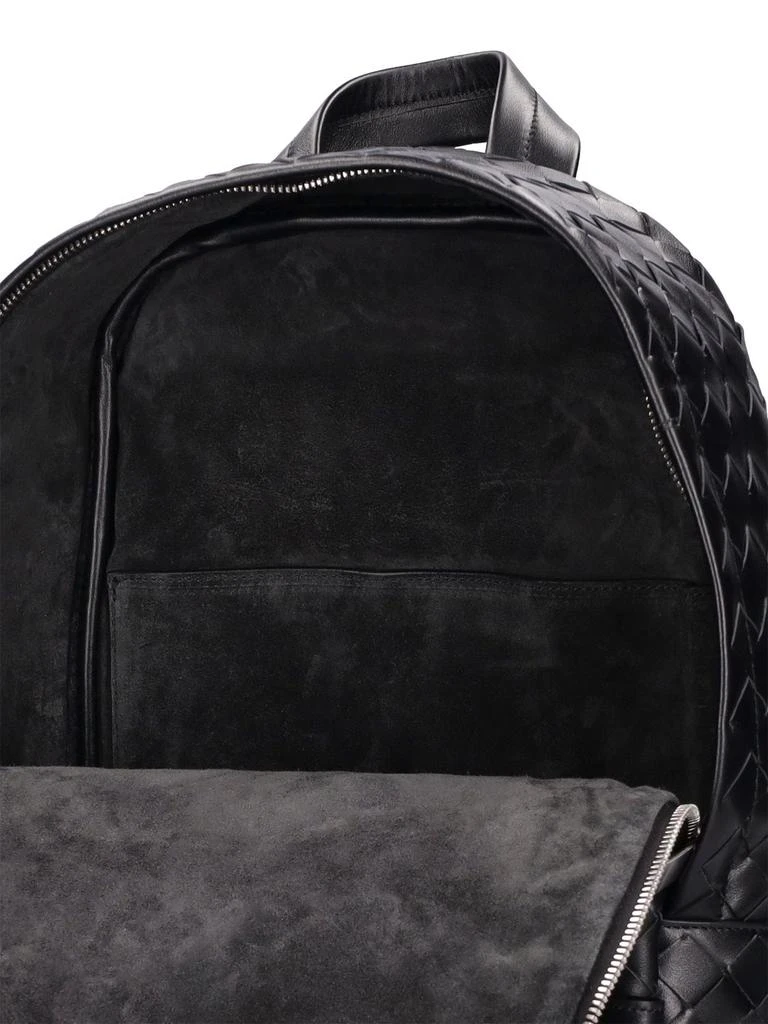 商品Bottega Veneta|Small Classic Intrecciato Backpack,价格¥27936,第5张图片详细描述