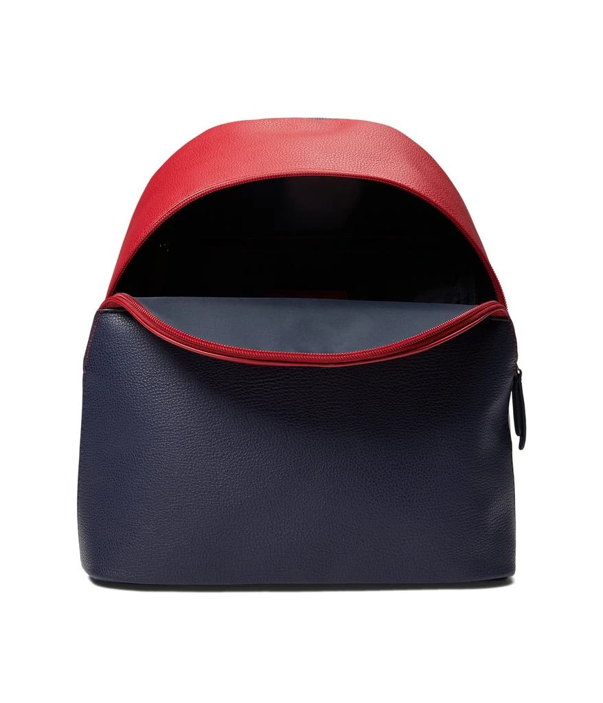 商品Tommy Hilfiger|Antonella II-Small Backpack-Pebble PVC,价格¥549,第3张图片详细描述