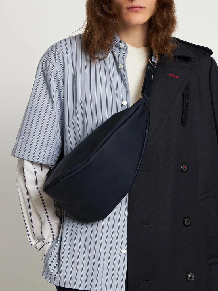 商品The Row|Slouchy Banana Nylon Crossbody Bag,价格¥10346,第1张图片详细描述