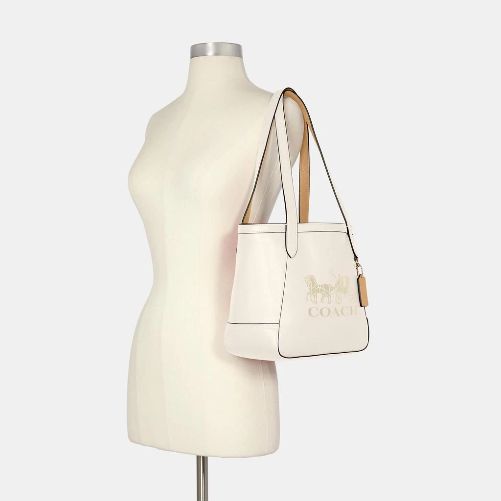 商品Coach|蔻驰27马车印花磁扣单肩托特包,价格¥1032,第2张图片详细描述