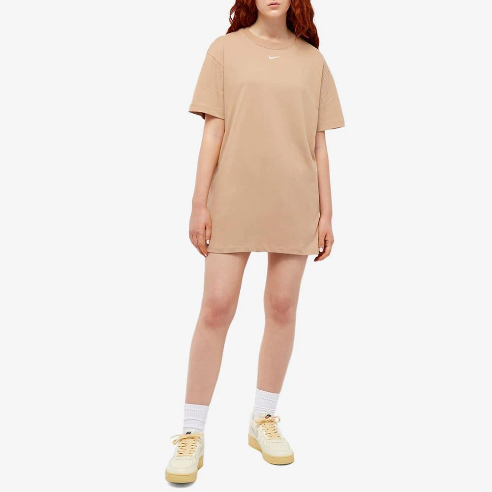商品NIKE|Nike Essentials Tee Dress,价格¥231,第4张图片详细描述