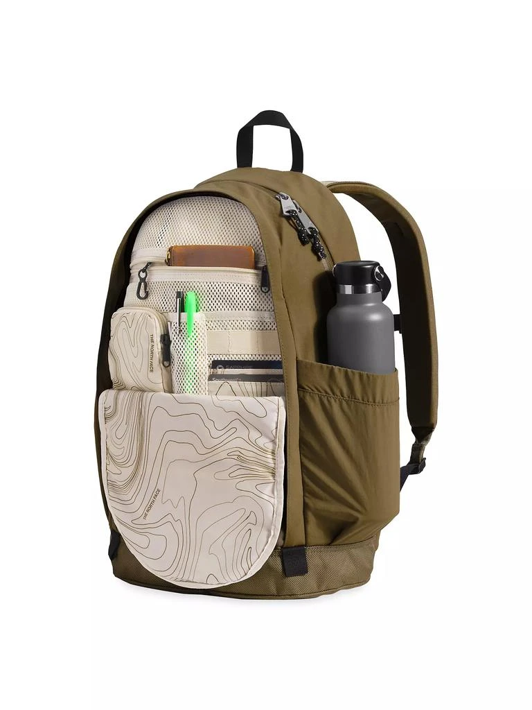 商品The North Face|Large Mountain Daypack Backpack,价格¥737,第5张图片详细描述