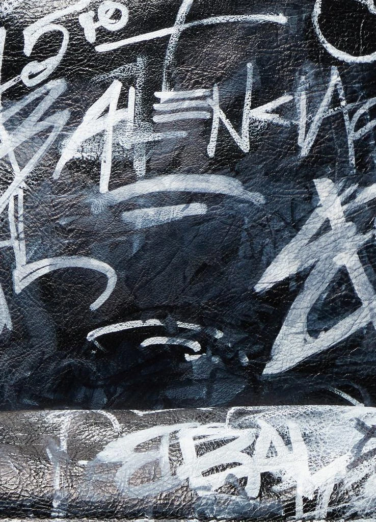 Explorer Graffiti 双肩包 商品