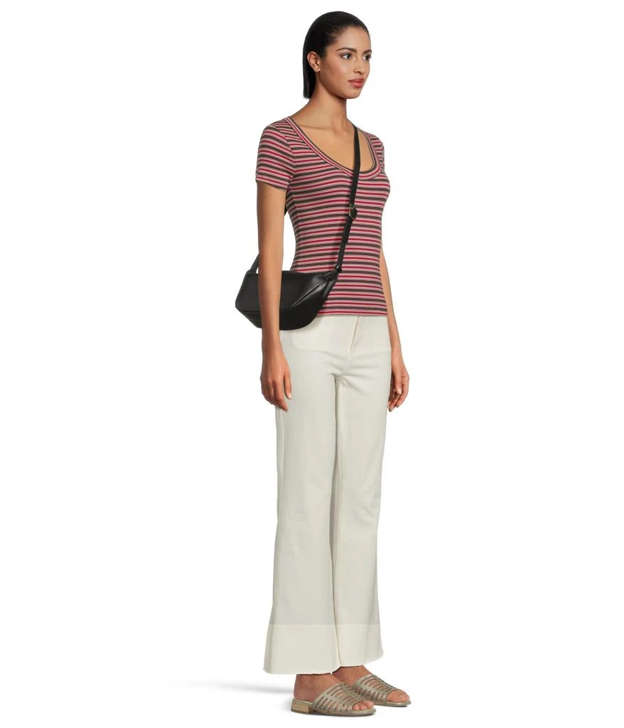 The Sling Crossbody Bag in Leather 商品