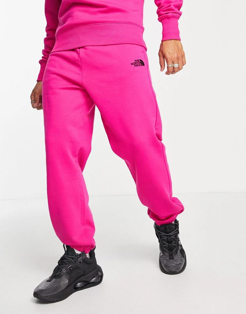 商品The North Face|The North Face Oversized Essential joggers in pink Exclusive at ASOS,价格¥615,第1张图片