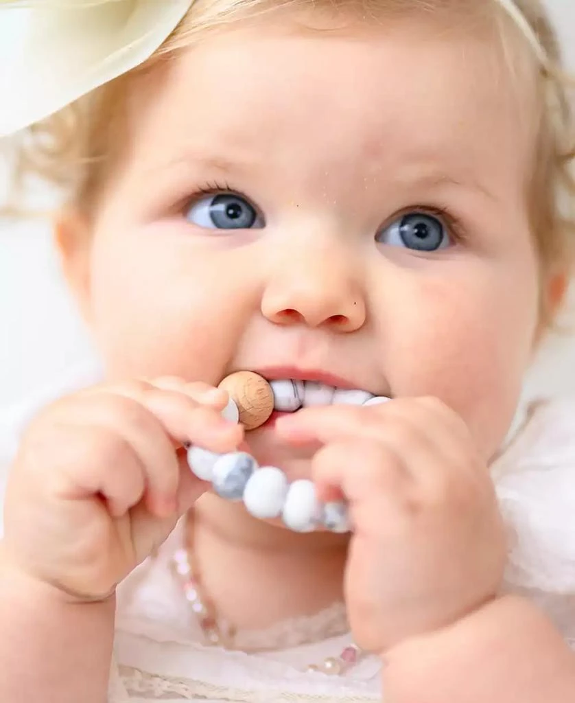 商品Tiny Teethers Designs|Tiny Teether Baby Designs Mini Teething Ring,价格¥150,第3张图片详细描述