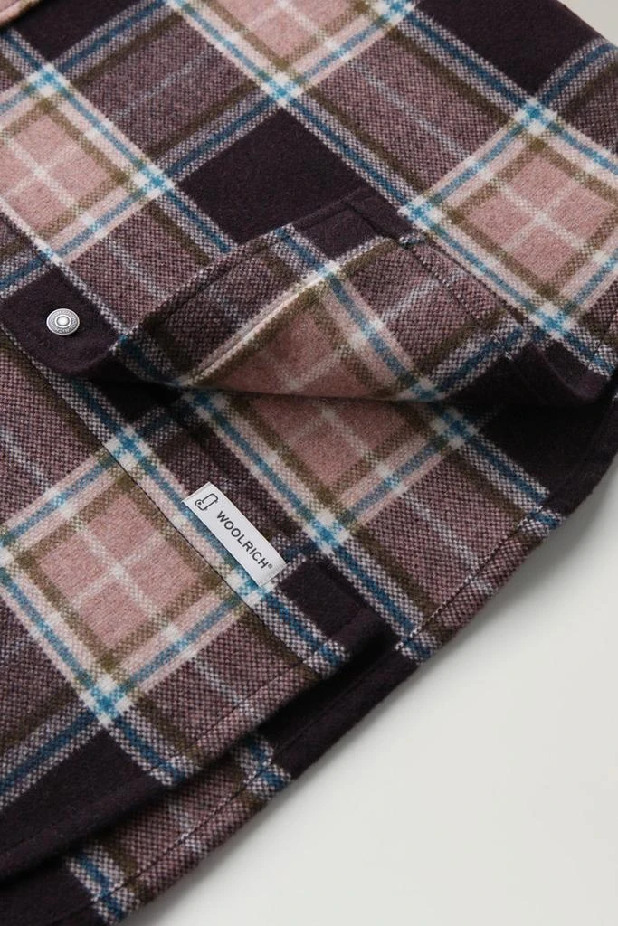 商品Woolrich|Alaskan Check Overshirt in Recycled Italian Wool Blend - Men - Beige,价格¥1588,第5张图片详细描述