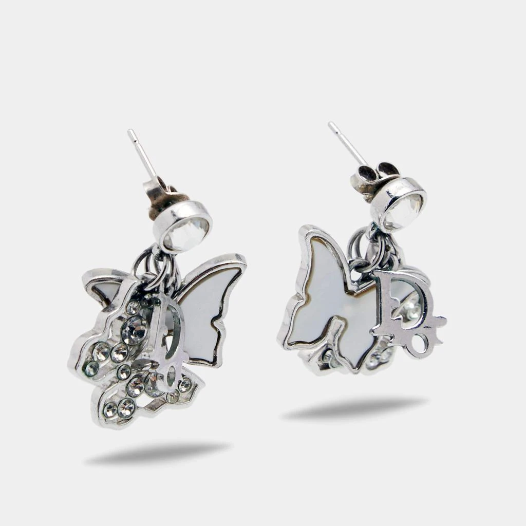 商品[二手商品] Dior|Dior Oblique Mother of Pearl Crystals Butterfly Silver Tone Earrings,价格¥983,第2张图片详细描述