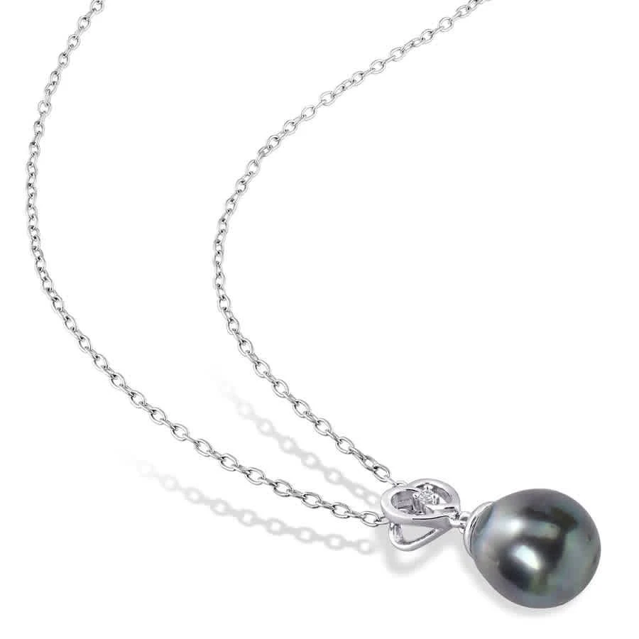商品Amour|8-9mm Black Tahitian Cultured Pearl and White Topaz Heart Drop Pendant with Chain In Sterling Silver,价格¥446,第3张图片详细描述