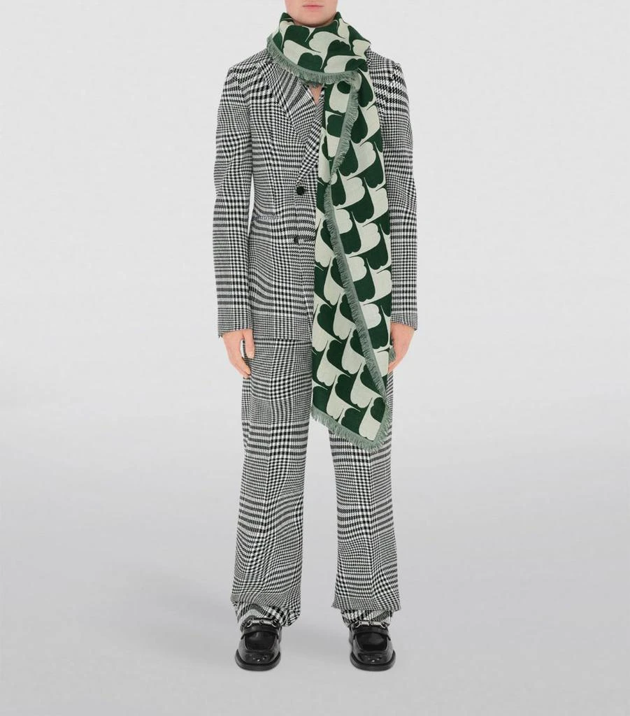 商品Burberry|EXCLUSIVE Wool-Silk Jacquard Monogram Scarf,价格¥4804,第4张图片详细描述