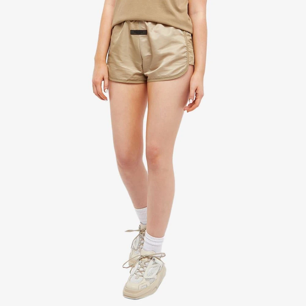 商品Essentials|FEAR OF GOD ESSENTIALS Women's Running Shorts - Oak,价格¥358,第2张图片详细描述