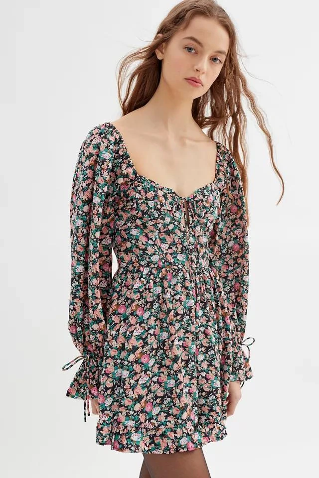 商品Kiss The Sky|Kiss The Sky Floral Long Sleeve Romper,价格¥303,第5张图片详细描述