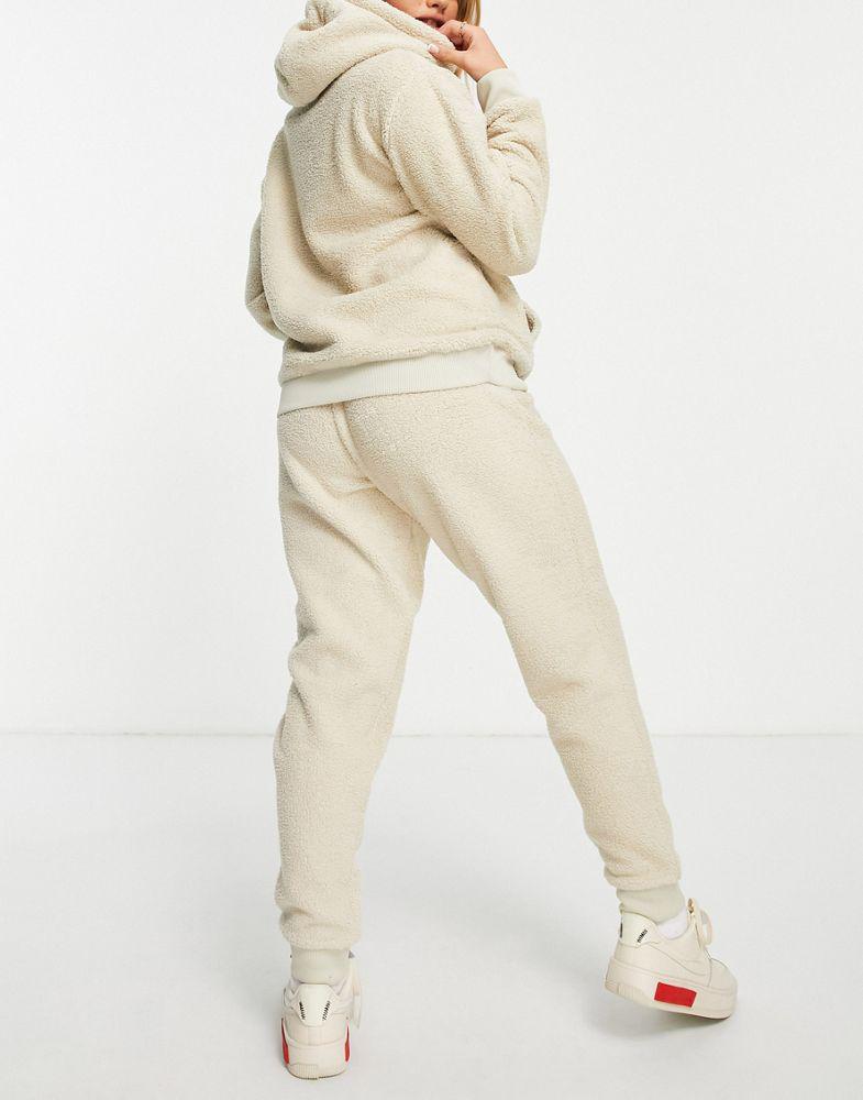 商品Tommy Hilfiger|Tommy Hilfiger 85 sherpa fluffy logo jogger in cream - CREAM,价格¥421,第5张图片详细描述