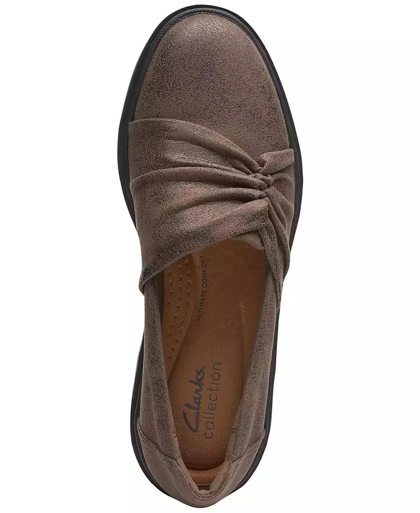 商品Clarks|Women's Calla Style Ruched Slip-On Flats,价格¥449,第4张图片详细描述