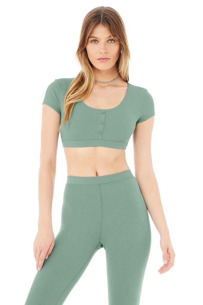 商品Alo|Blissful Henley Bra Top - Soft Seagrass,价格¥341,第1张图片