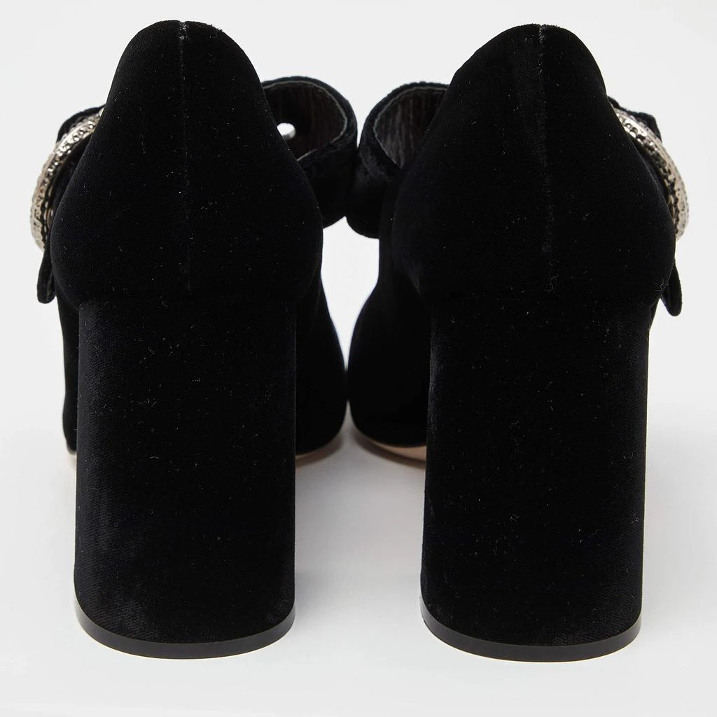 商品[二手商品] Miu Miu|Miu Miu Black Velvet Pearl Embellished Mary Jane Pumps Size 38.5,价格¥4620,第5张图片详细描述