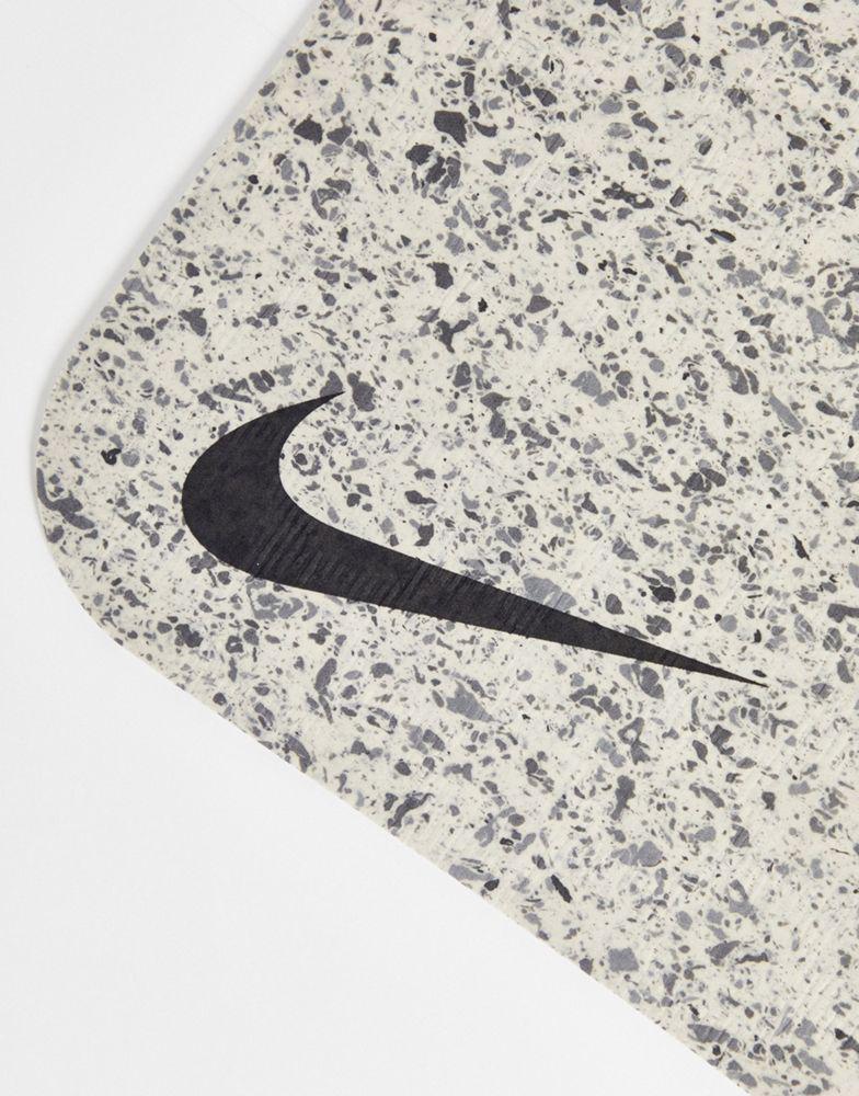 商品NIKE|Nike Move Yoga Mat 4MM in stone,价格¥293,第6张图片详细描述