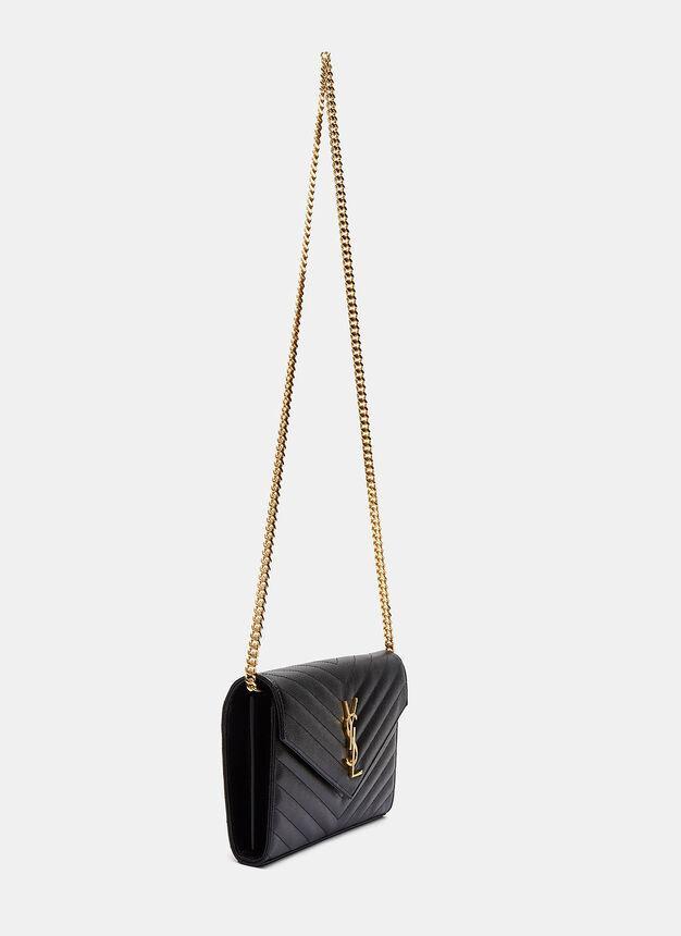 商品Yves Saint Laurent|Chevron Quilted Monogrammed Crossbody Bag in Black,价格¥11633,第4张图片详细描述