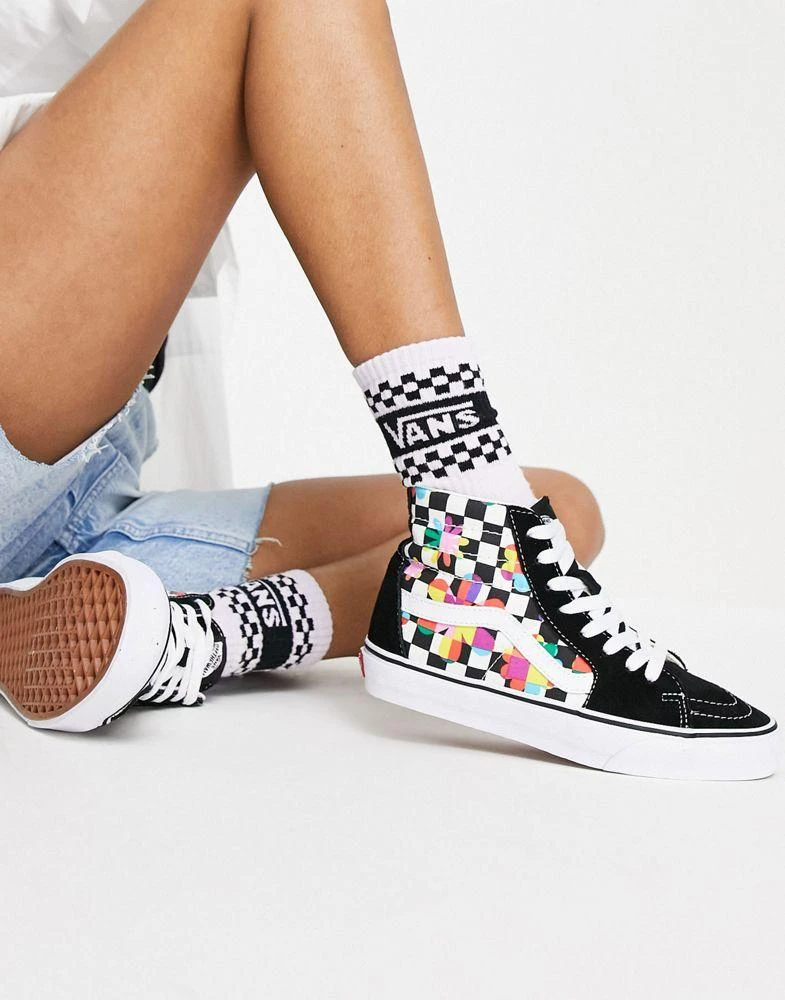 商品Vans|Vans UA SK8-Hi Floral checkerboard trainers in black/white,价格¥441,第1张图片
