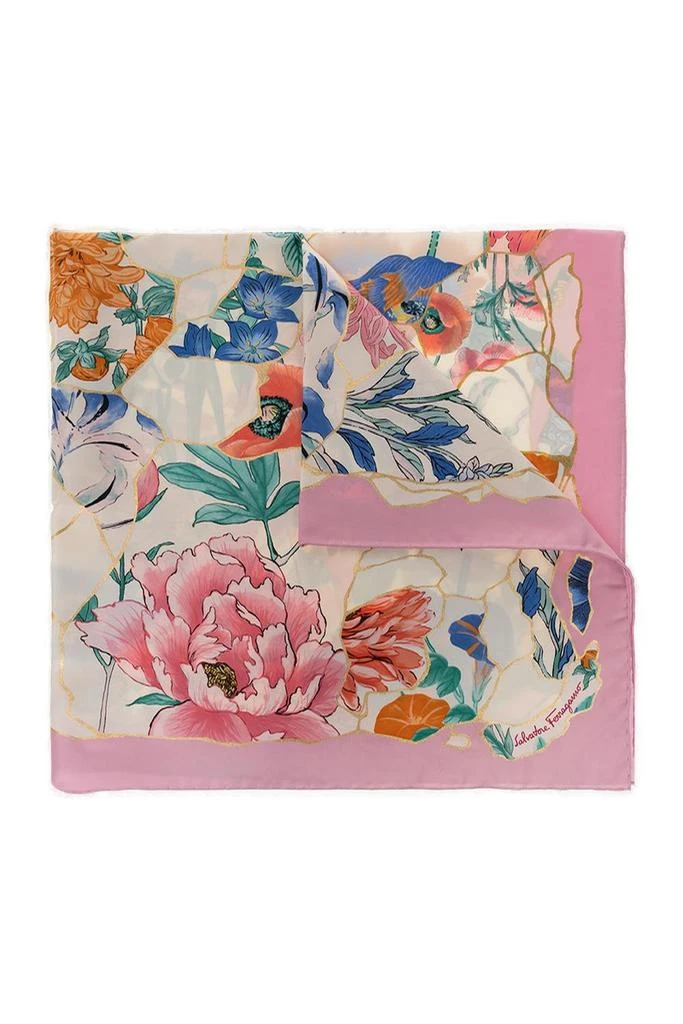 商品Salvatore Ferragamo|Salvatore Ferragamo Graphic Printed Scarf,价格¥2604,第1张图片