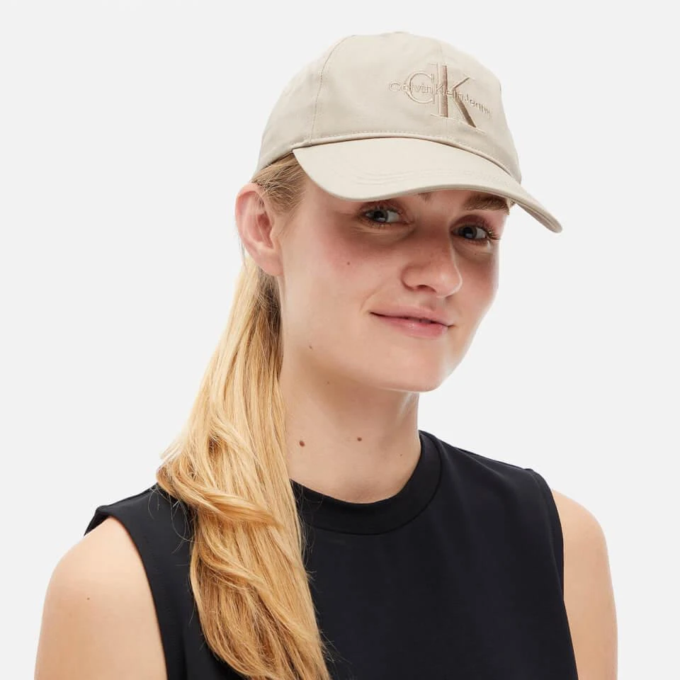 商品Calvin Klein|Calvin Klein Jeans Logo-Embroidered Cotton-Twill Baseball Cap,价格¥192,第2张图片详细描述