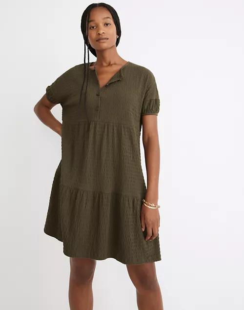 商品Madewell|(Re)sourced Crinkle-Knit Tiered Mini Dress,价格¥662,第1张图片