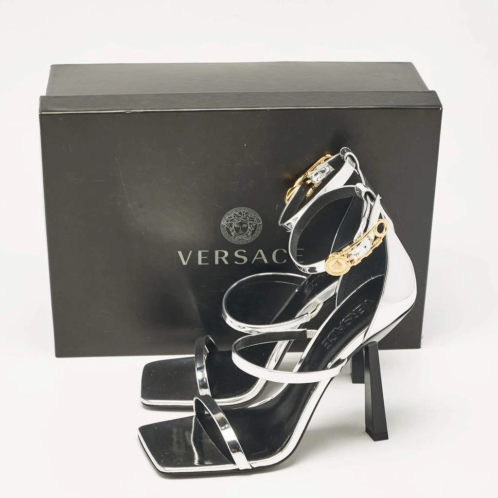 Versace Silver Leather Safety Pin Ankle Strap Sandals Size 39 商品