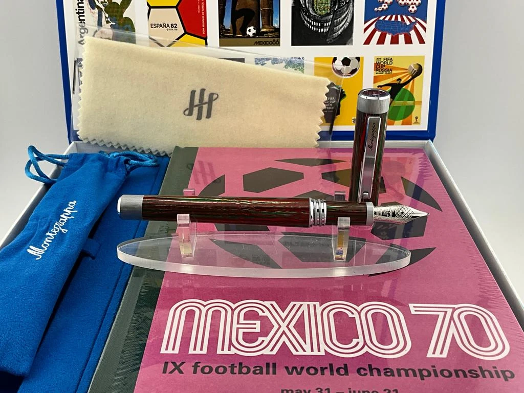 商品Montegrappa|Montegrappa FIFA Classics Mexico Red & Green Resin Fountain Pen (M) ISZEF24P_M,价格¥4846,第4张图片详细描述