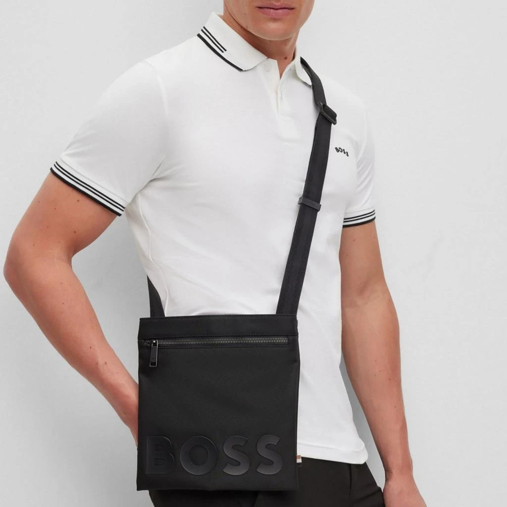 商品BOSS Black|BOSS Black Catch Recycled Woven Envelope Bag,价格¥956,第2张图片详细描述