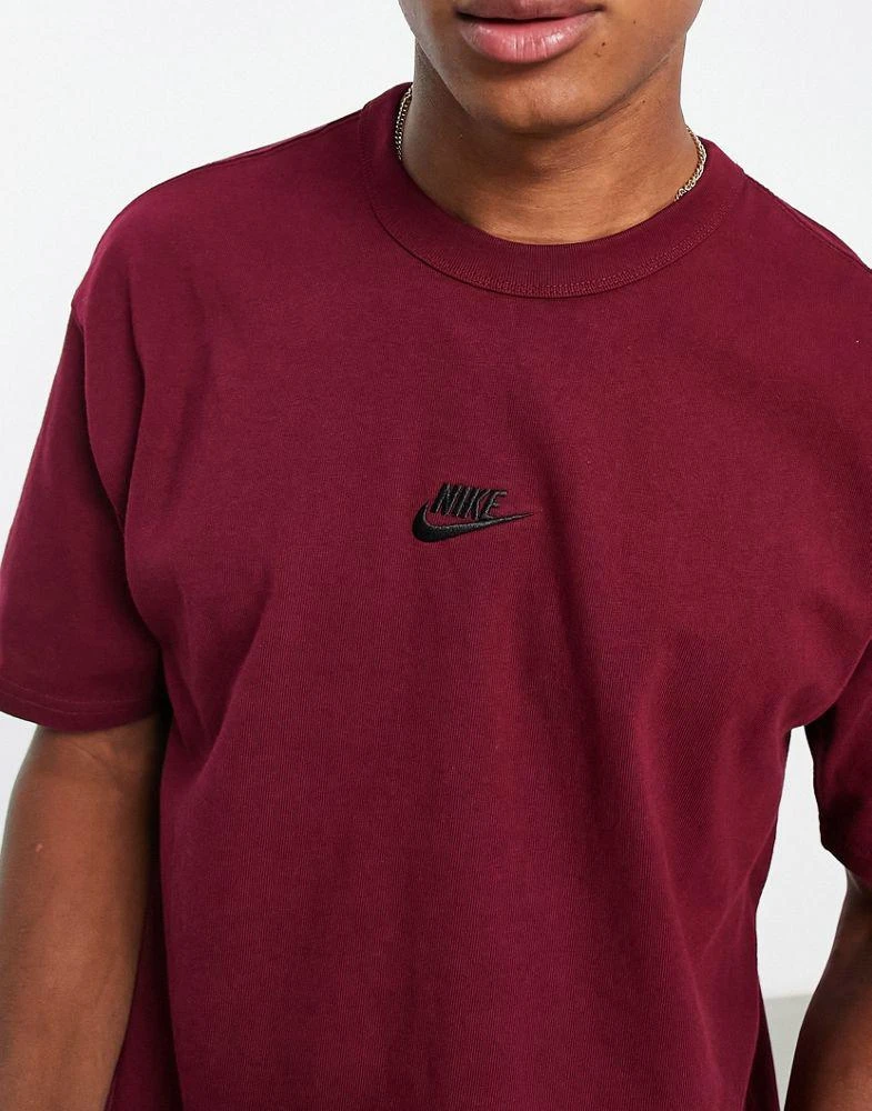 商品NIKE|Nike Premium Essentials heavyweight t-shirt in dark  beetroot,价格¥317,第4张图片详细描述