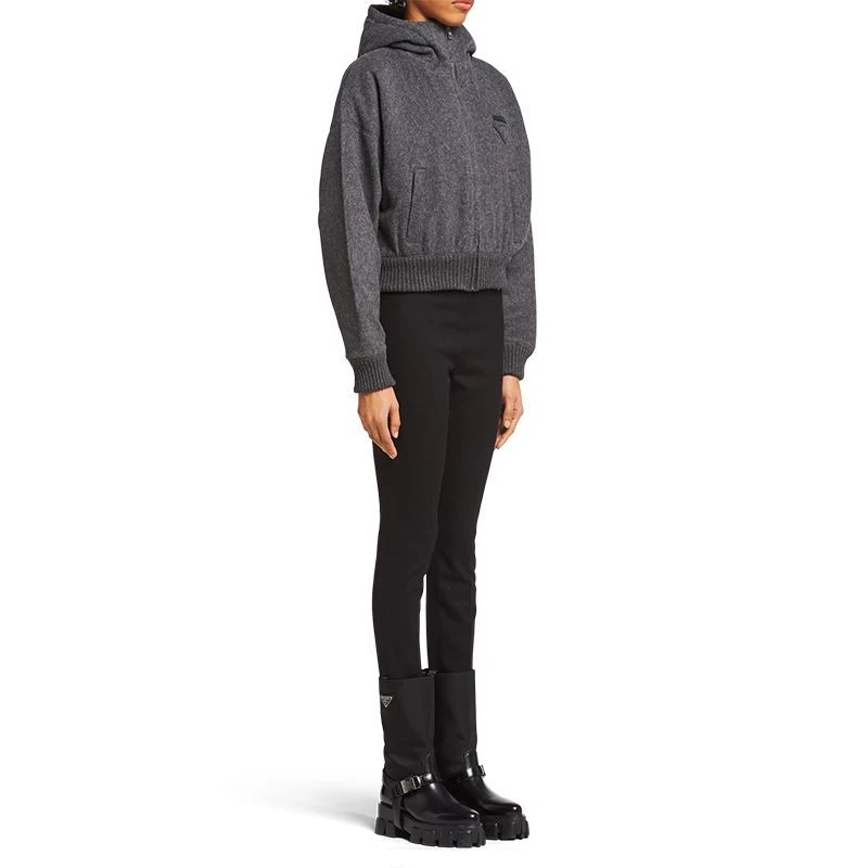 商品Prada|【预售3-7天】普拉达  女士板岩灰大廓形平纹针织羊绒连帽衫夹克138575_1ZCA_F0480_S_212,价格¥17259,第5张图片详细描述