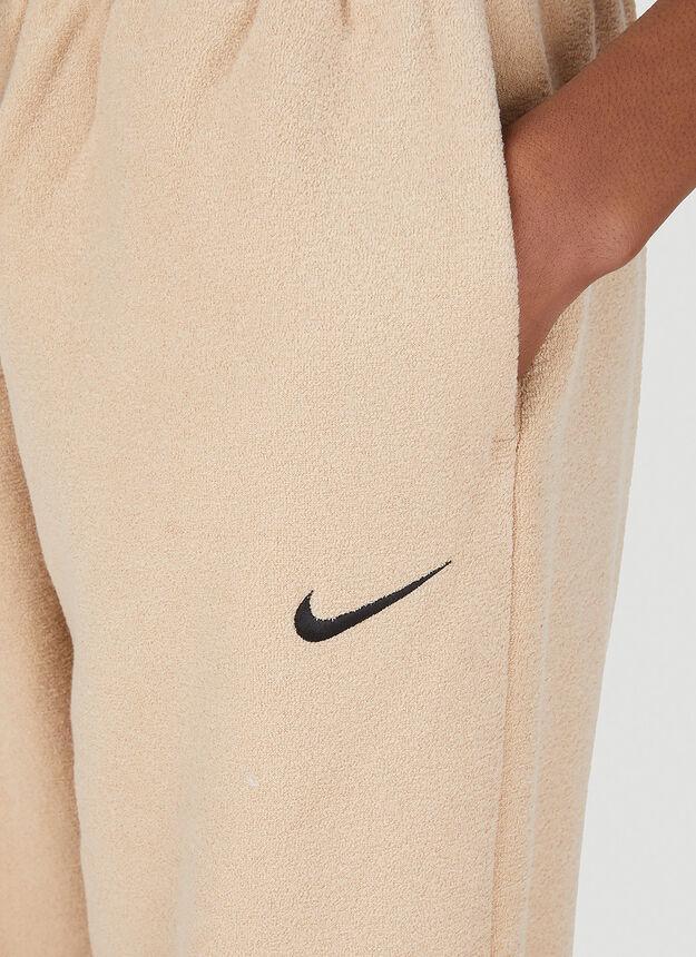 商品NIKE|Plush High Rise Sweatpants in Beige,价格¥309,第7张图片详细描述