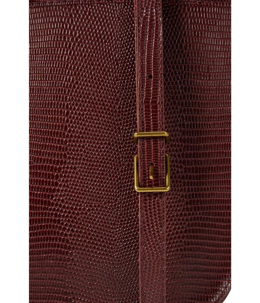 商品Madewell|The Toggle Crossbody Bag in Lizard-Stamped Leather,价格¥723,第4张图片详细描述