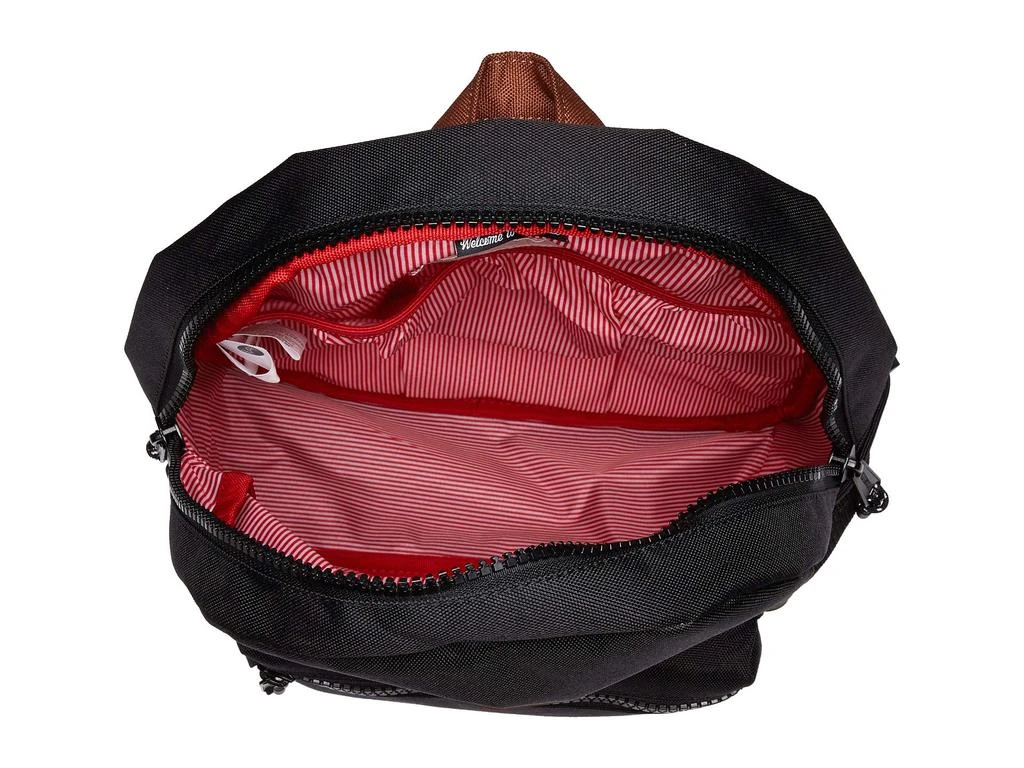 商品Herschel Supply|Heritage Youth (Big Kids),价格¥373,第3张图片详细描述